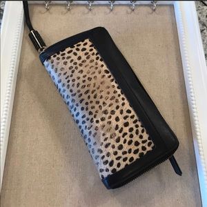 Stella & Dot covet wallet